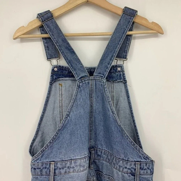 Nature Denim Women's Tapered Distressed Light Denim Overalls Size M NWT - Picture 4 of 14
